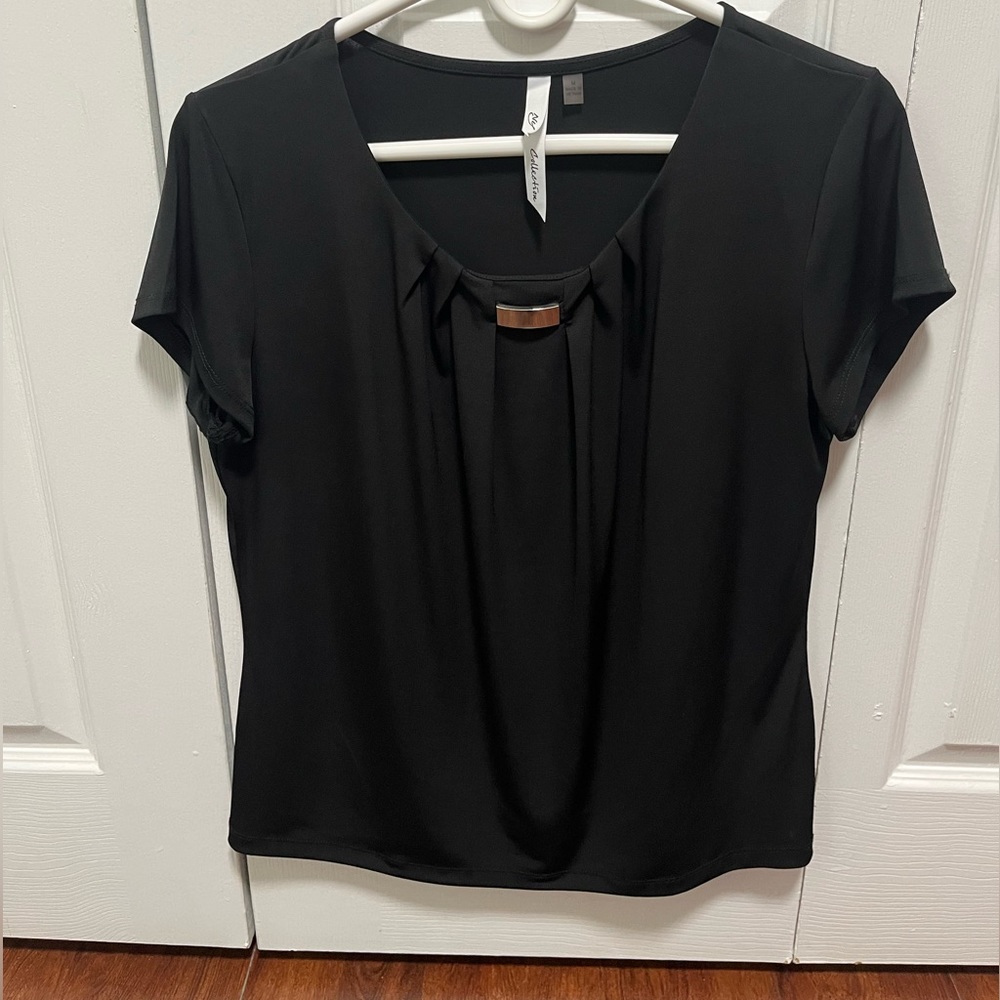 Black blouse polyester NYcollections size Small